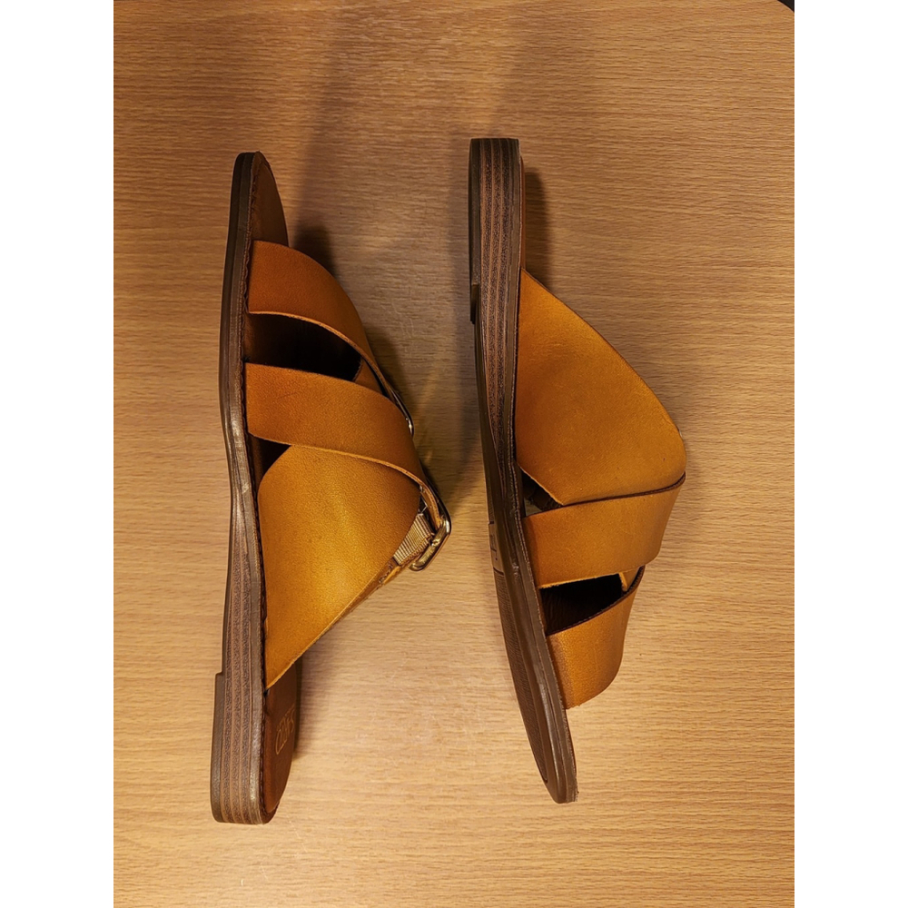 Franco Sarto Women's Honey Yellow Brown LEATHER Belted Sandals SZ 9.5 M - Picture 7 of 11